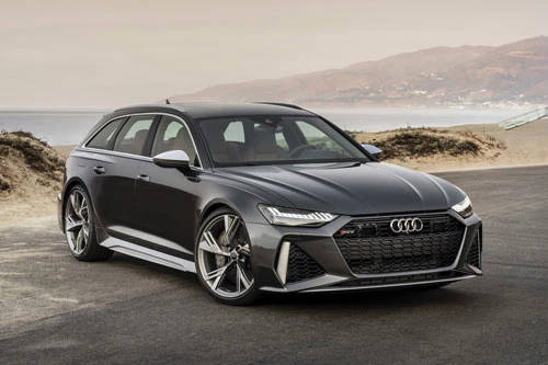 Audi RS6 Avant 2021.