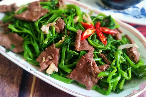Cách làm thịt trâu xào rau muống mềm, ngon ngọt hơn cả ngoài hàng ai ai cũng ghiền