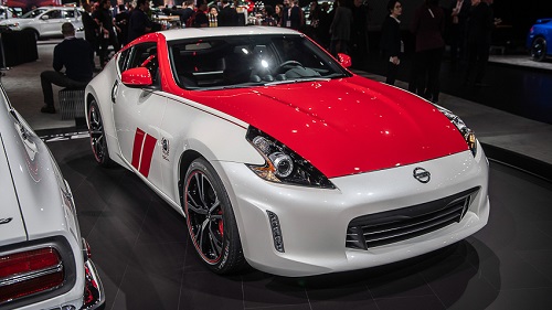 Nissan 370Z 50th Anniversary ra mắt, nội thất sửa đổi, tông màu bắt mắt