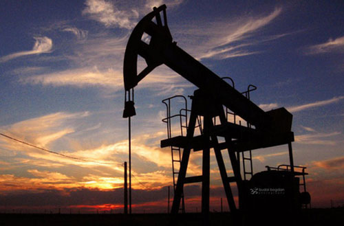 Giá xăng, dầu (10/3): Chạm đáy