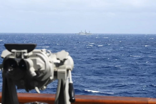 Tàu trinh sát điện tử Baltic của Hải quân Nga được phát hiện ngay ngoài khơi quần đảo Hawaii. Ảnh: CNN.
