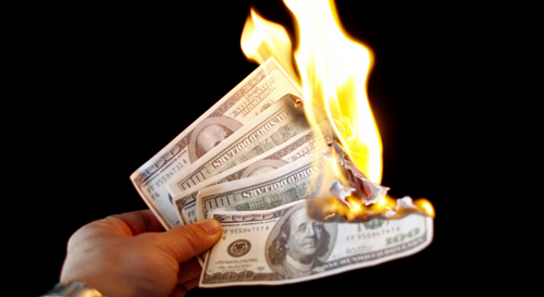 4 thói quen "xấu đau xấu đớn" nếu vẫn cố chấp duy trì sẽ thiêu rụi tiền tài, danh vọng trong chớp mắt