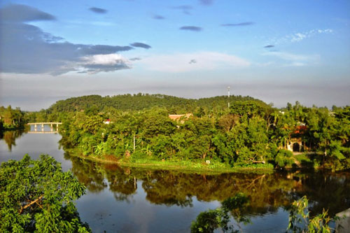 Lời nguyền kỳ lạ hơn 100 năm: Trai gái 2 làng nếu lấy nhau sẽ "nửa đường đứt gánh"