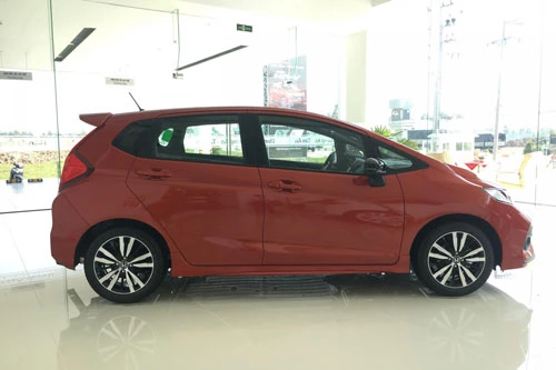 5. Honda Jazz (doanh số: 19 chiếc).