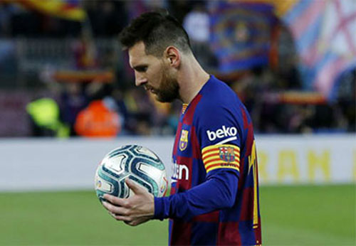 Messi buộc phải sáng tạo lại bản thân