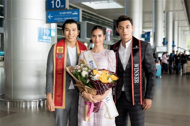 Hoàng Thuỳ tự may khẩu trang tặng Hoa hậu Siêu quốc gia đến Việt Nam - 4