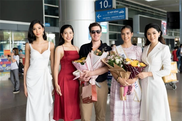 Hoàng Thuỳ tự may khẩu trang tặng Hoa hậu Siêu quốc gia đến Việt Nam - 8