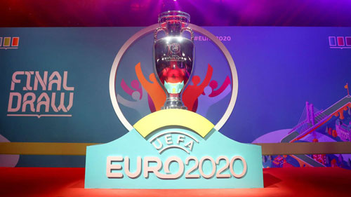 Covid-19 bùng phát mạnh ở châu Âu, EURO 2020 có bị hoãn hay không?