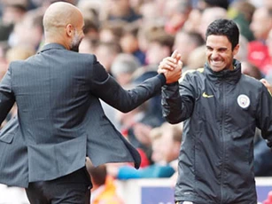 Arteta đang đi lại con đường của Pep