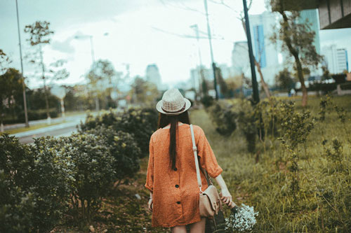 Mỗi người chỉ sống một lần trong đời, đừng ngần ngại buông bỏ 10 điều này để sống an nhiên