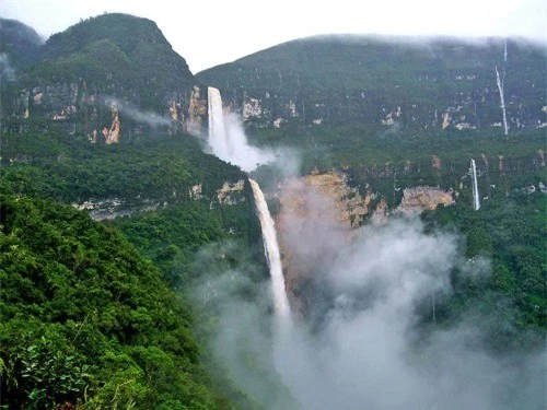 14 thác nước có sức mạnh vượt trội nhất thế giới - 5