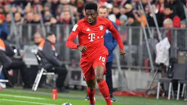 Alphonso Davies ngày càng trưởng thành trong màu áo Bayern