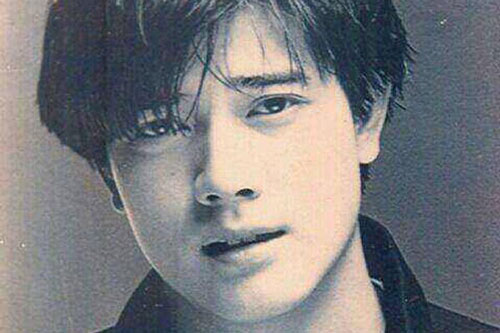 Ngắm loạt ảnh nam thần thập niên 80 sẽ thấy các "tiểu thịt tươi" hiện tại chỉ là hạng xoàng