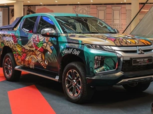 Cận cảnh Mitsubishi Triton độ graffiti màu cực 'độc'