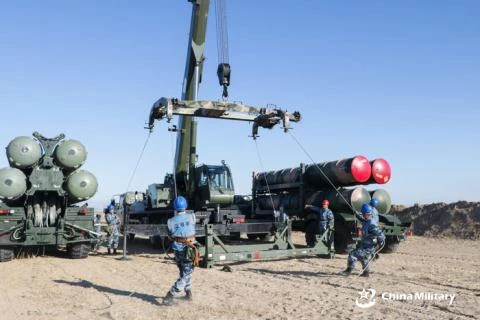 Hệ thống S-400 của Trung Quốc.