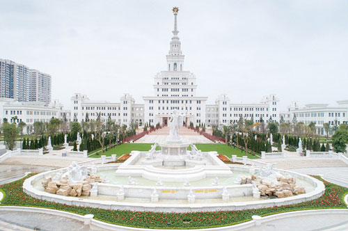 Cận cảnh không gian "xịn xò" rộng 23 hecta của VinUni, trường Đại học có học phí 920 triệu/năm