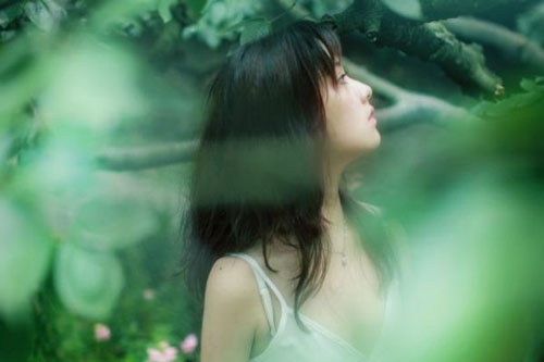 Đàn bà cũ, chưa hẳn cả đời đều bão giông!