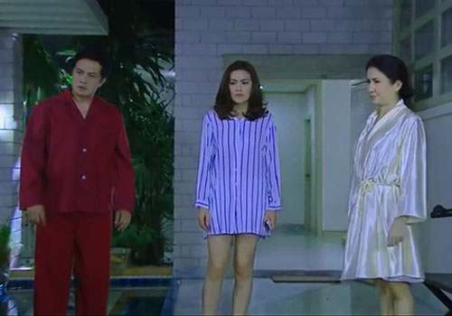 Chồng vừa mất, bố mẹ chồng dúi cho con dâu bọc tiền bảo làm việc này, tôi nghe mà choáng váng không thốt nên lời