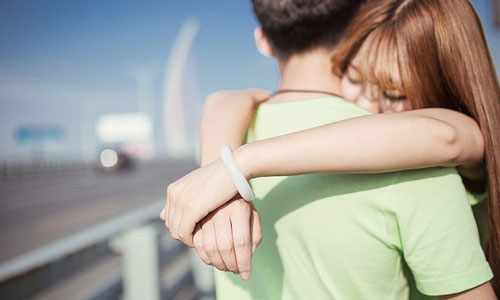 Khi cãi nhau, chỉ đàn ông thương vợ mới tình nguyện làm những việc này