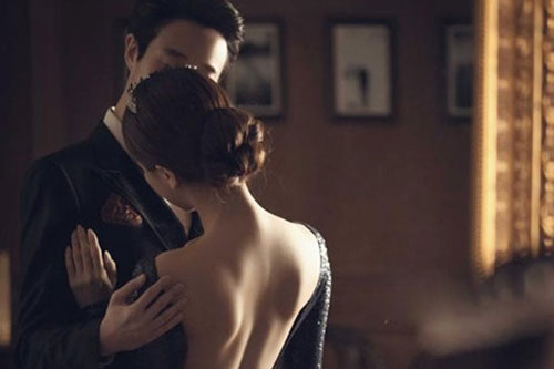 Khi yêu, dù thật thà đến mấy đàn ông cũng sẽ nói dối 5 điều này!