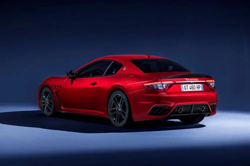 8. Maserati Granturismo.