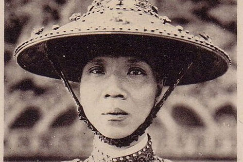 Vua Khải Định với những bí quyết phong thủy thời Nguyễn