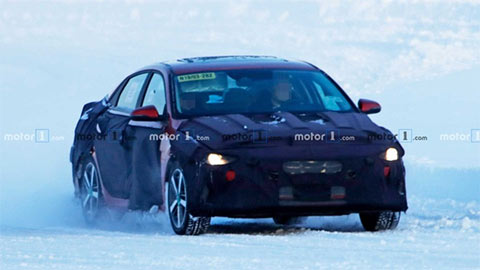 Hyundai Elantra 2021 đẹp mê ly, khiến Mazda 3, Kia Cerato 'đứng ngồi không yên'