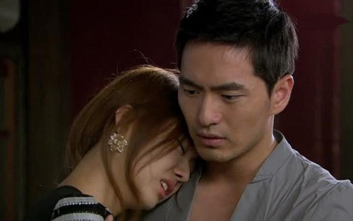 Lần đi công tác cùng sếp, tôi đã ngã lòng "cho chị một đứa con" và nỗi ăn năn chuỗi ngày sau đó