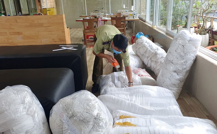Lâm Đồng: Tạm giữ lô khẩu trang gia công lậu, phạt 3 người tung tin giả về Covid-19