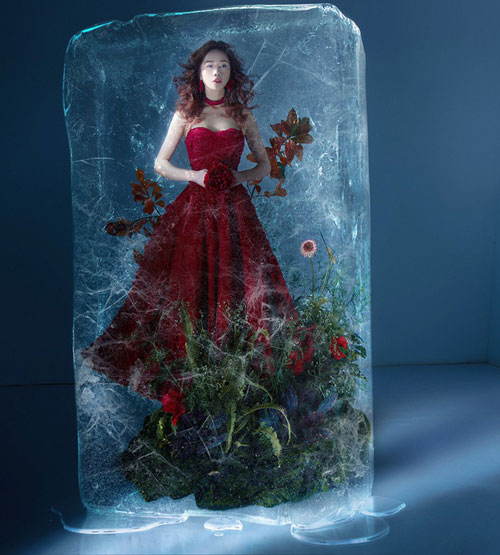 Phương Oanh nói gì khi có bộ ảnh giống hệt của Angela Baby?