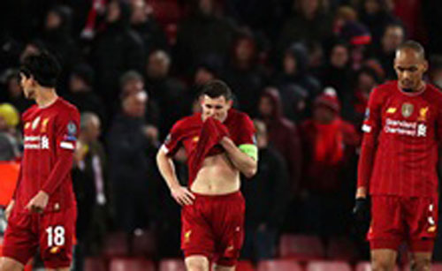 Covid-19, 'vũ khí sinh học' đe dọa giấc mộng bá vương của Liverpool