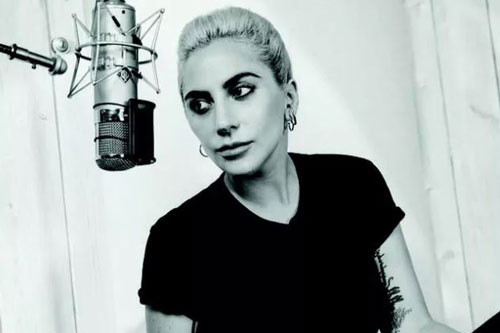 Đại dịch COVD-19 bùng phát ở Mỹ, Lady Gaga quyết định tự cách ly