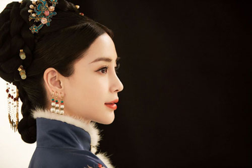 Angela Baby gây bão truyền thông châu Á với tạo hình thời nhà Thanh đẹp đến nao lòng