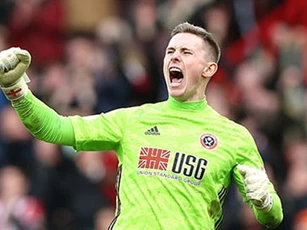 Đề nghị Henderson gia hạn hợp đồng, M.U gửi thông điệp rõ ràng đến Chelsea