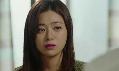 Bắt gặp mẹ chồng vào nhà nghỉ cùng trai trẻ tôi "chết đứng" vì "sốc" cho tới khi biết sự thật phía sau ấy