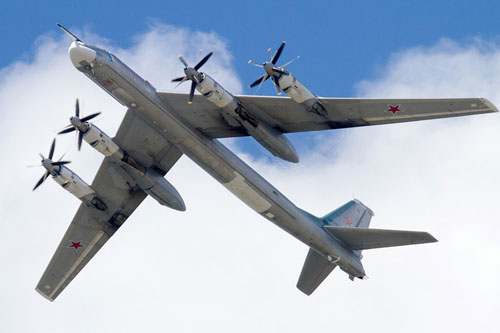 6 chiến đấu cơ Anh đồng loạt xuất kích chặn máy bay ném bom Nga