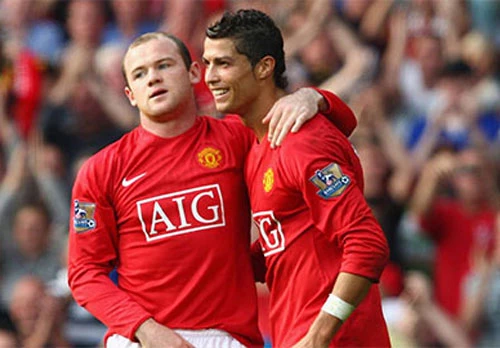 Wayne Rooney và Cristiano Ronaldo.