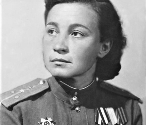 Chiến công đầy “nữ tính” của nữ sĩ quan quân báo