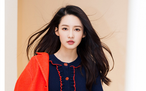 Phụ nữ có 1 trong 5 đặc điểm này nhất định là người có số mệnh quý nhân, được chồng cung phụng