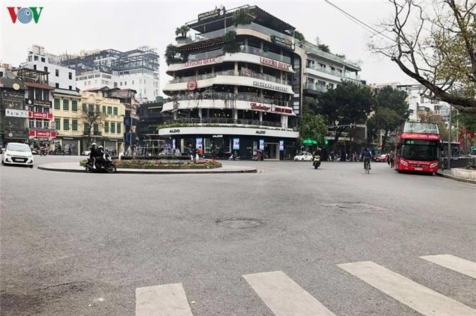 cac dia diem vui choi o ha noi vang ve la thuong vi dich covid-19 hinh 5