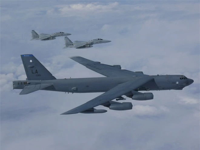 Dốc hết vốn liếng cho B-21, Mỹ đang tự tay bóp chết lực lượng máy bay ném bom chiến lược - Ảnh 2.