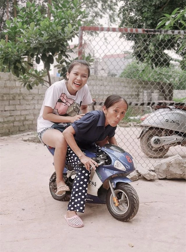 Vén màn sự thật việc con gái bà Tân Vlog xăm kín thân, hóa ra có người đứng sau giật dây cả - Ảnh 7.