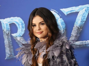 Tổn thương nặng nề, Selena Gomez từng nghĩ sẽ không thể yêu ai