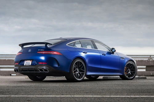 5. Mercedes-AMG GT 63 S 2020 (thời gian tăng tốc từ 0-96 km/h: 3,1 giây).