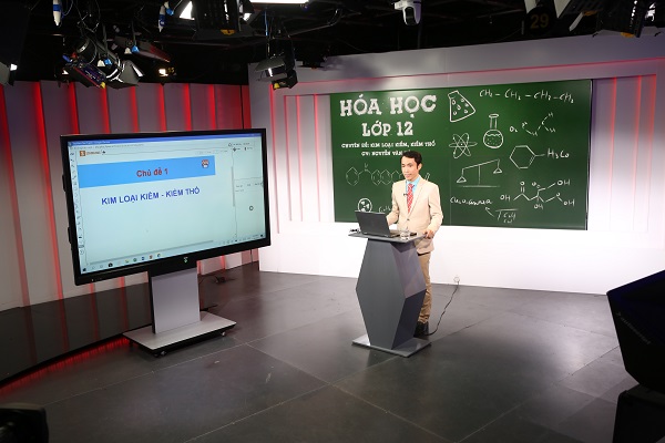  Hàng ngày, VTVcab phát sóng trực tiếp các chương trình lớp 5-9-12 trên đa nền tảng