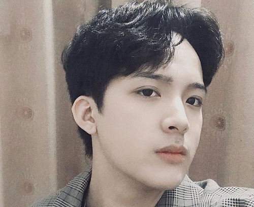 9X Hải Dương gây chú ý với gương mặt điển trai, cuốn hút