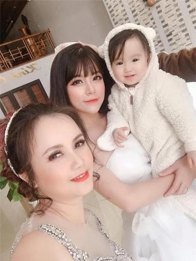 diễn viên Hoàng Yến treo thưởng 2