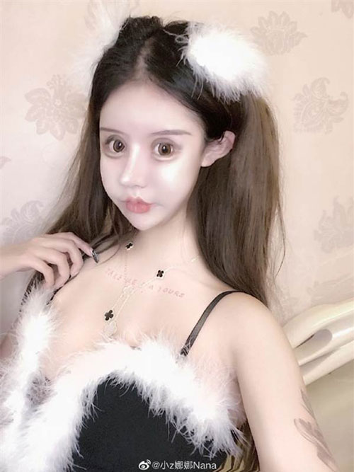 Nghiện phẫu thuật thẩm mỹ từ năm 13 tuổi, thiếu nữ khiến cộng đồng mạng "tá hỏa" khi công khai những bức ảnh xinh đẹp nhất của mình