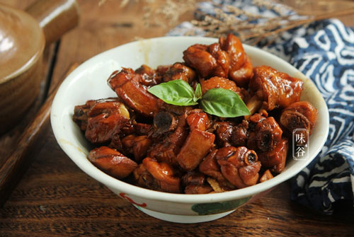 Bí quyết làm gà kho chuẩn vị, ngon lạ miệng