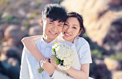 Cổ Cự Cơ và vợ tiêu tốn 130.000 USD để có con